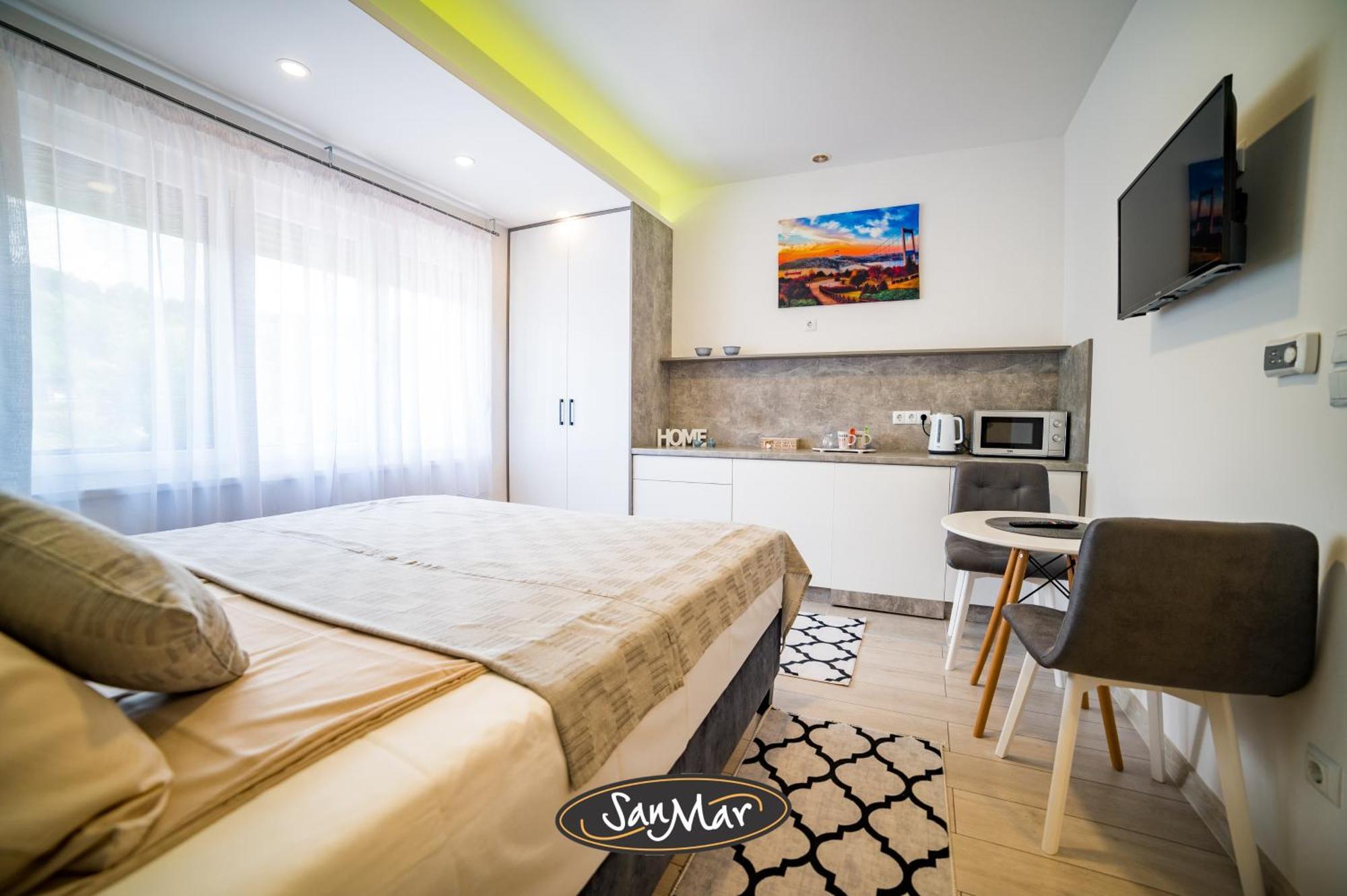 San-Mar Apartments Тузла Екстериор снимка