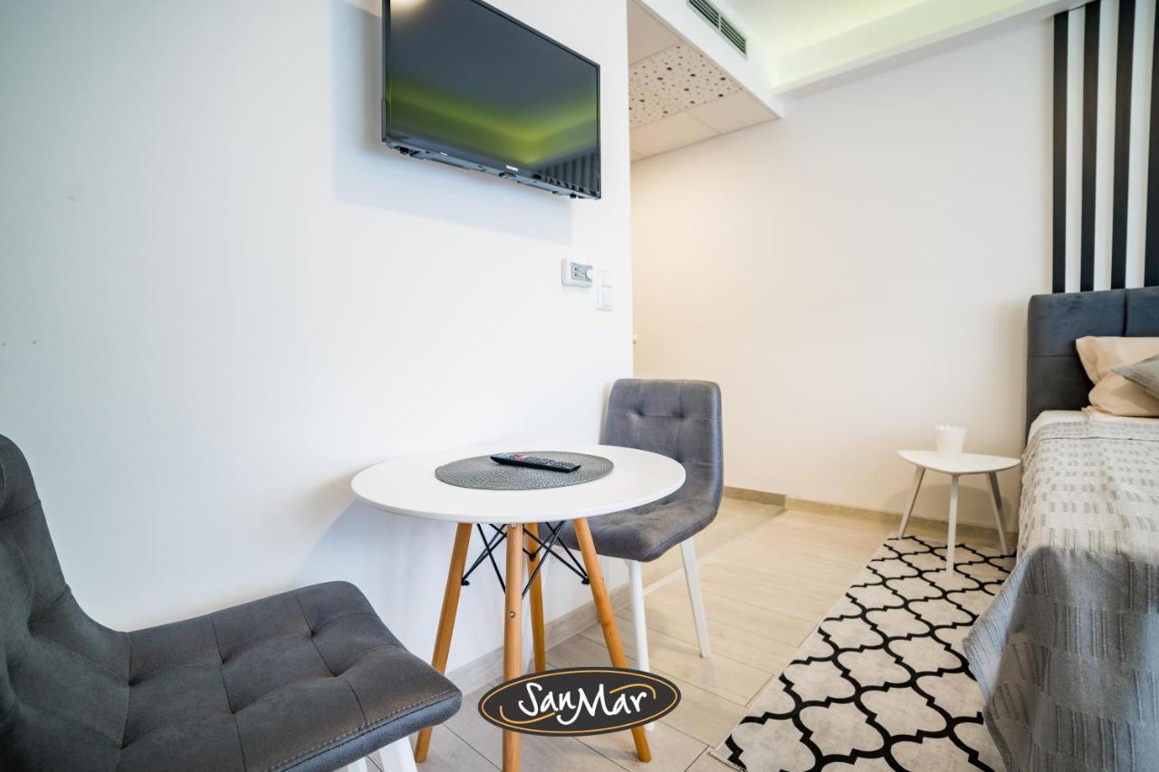 San-Mar Apartments Тузла Екстериор снимка