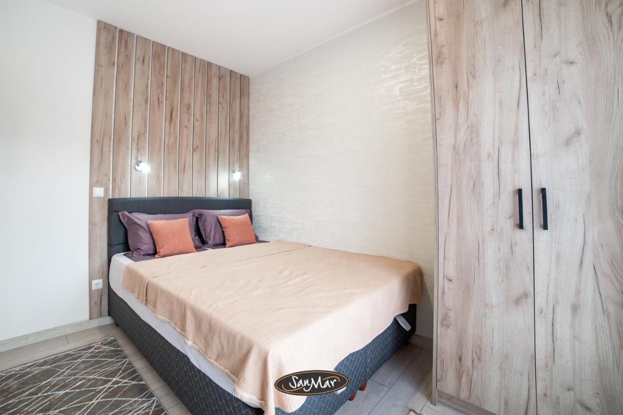 San-Mar Apartments Тузла Екстериор снимка