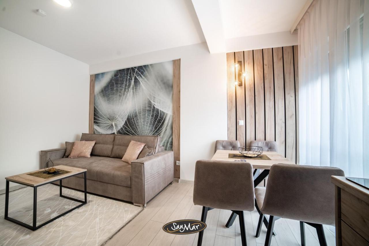 San-Mar Apartments Тузла Екстериор снимка